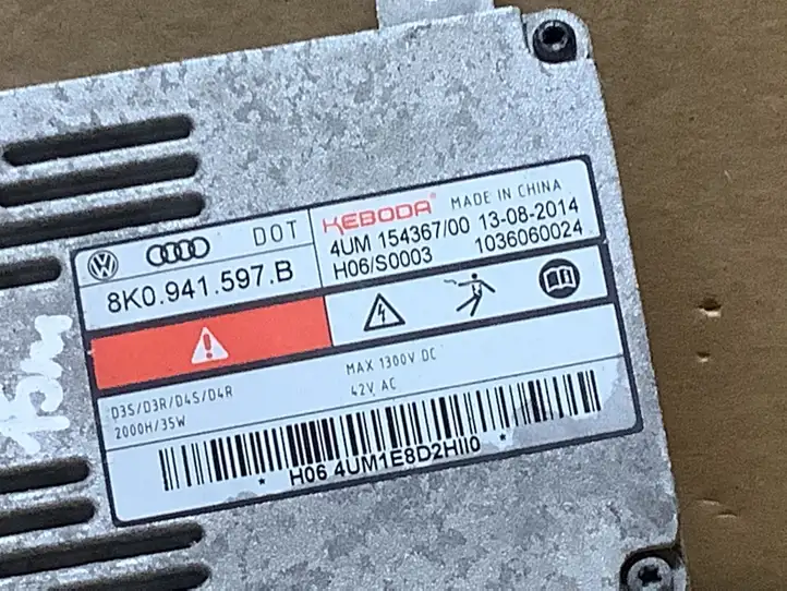 Audi A3/S3 8V (2012 - 2016) 8K0941597B Блок розжига ксенона — фото 2