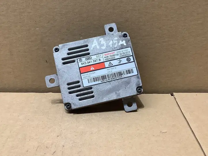Audi A3/S3 8V (2012 - 2016) 8K0941597B Блок розжига ксенона — фото 1
