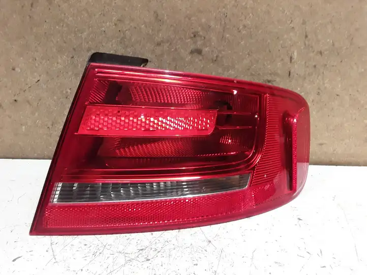 Audi A4 S4 B8 8K (2007 - 2011) 8K5945096D Задний фонарь в кузове — фото 1