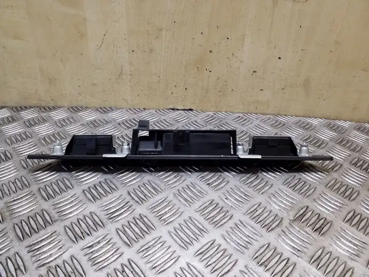 Audi Q7 4L (2009 - 2015) 4L0827574A Подсветка номера — фото 2