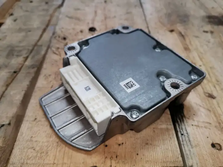 BMW X3 E83 (2003 - 2010) 0285010085 Блок управления SRS — фото 3
