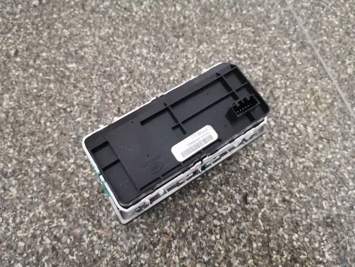 Land Rover Freelander 2 - LR2 (2006 - 2010) 6H5214B596CD Другие включатели / ручки/ переключатели — фото 3