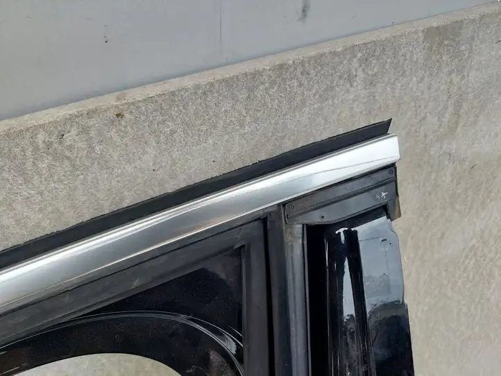 Volvo XC90 (2014 - 2019) Дверь — фото 11
