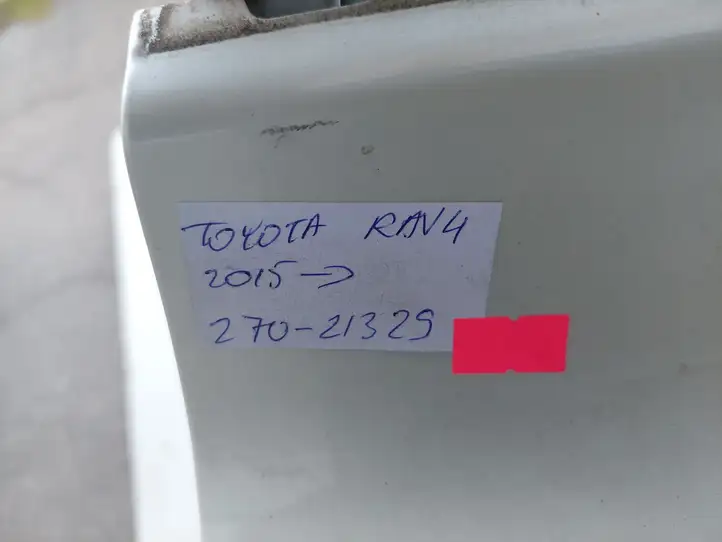 Toyota RAV 4 (XA40) (2012 - 2018) Задняя дверь — фото 3