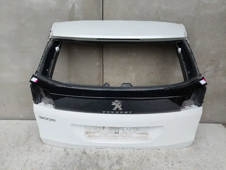 Peugeot 3008 II (2016 - 2023) 9811550177 Крышка багажника — фото 1