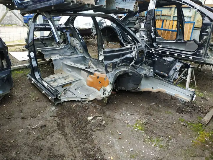 Mercedes-Benz C W204 (2007 - 2014) Кузов — фото 4