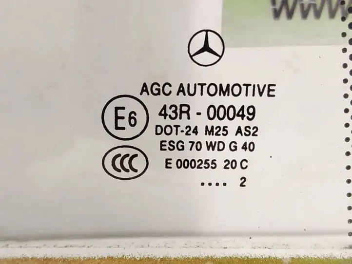 Mercedes-Benz C W204 (2007 - 2014) Форточка двери — фото 2