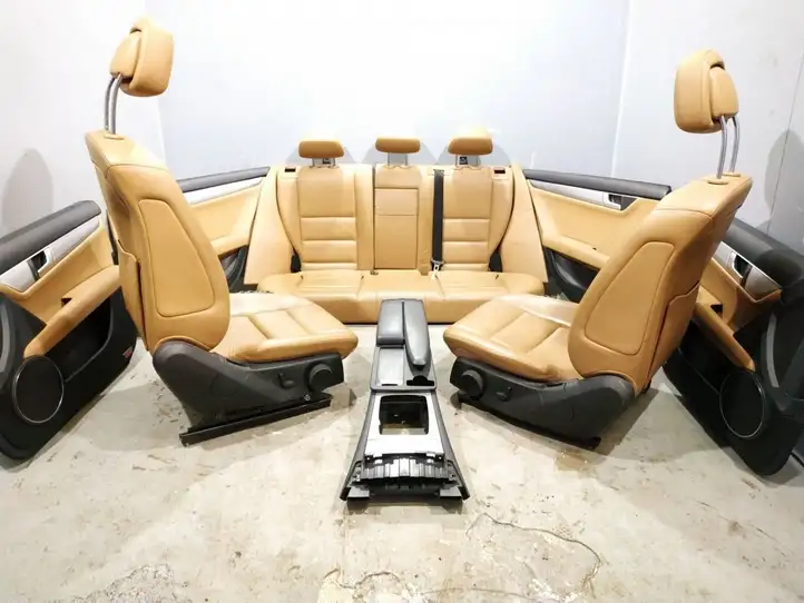 Mercedes-Benz C W204 (2007 - 2014) Комплект отделки дверей — фото 8