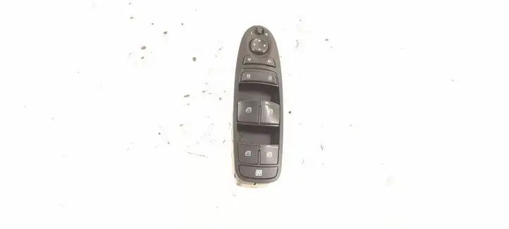 Mercedes-Benz W470 (2017 - 2020) Кнопка стеклоподъемников — фото 1