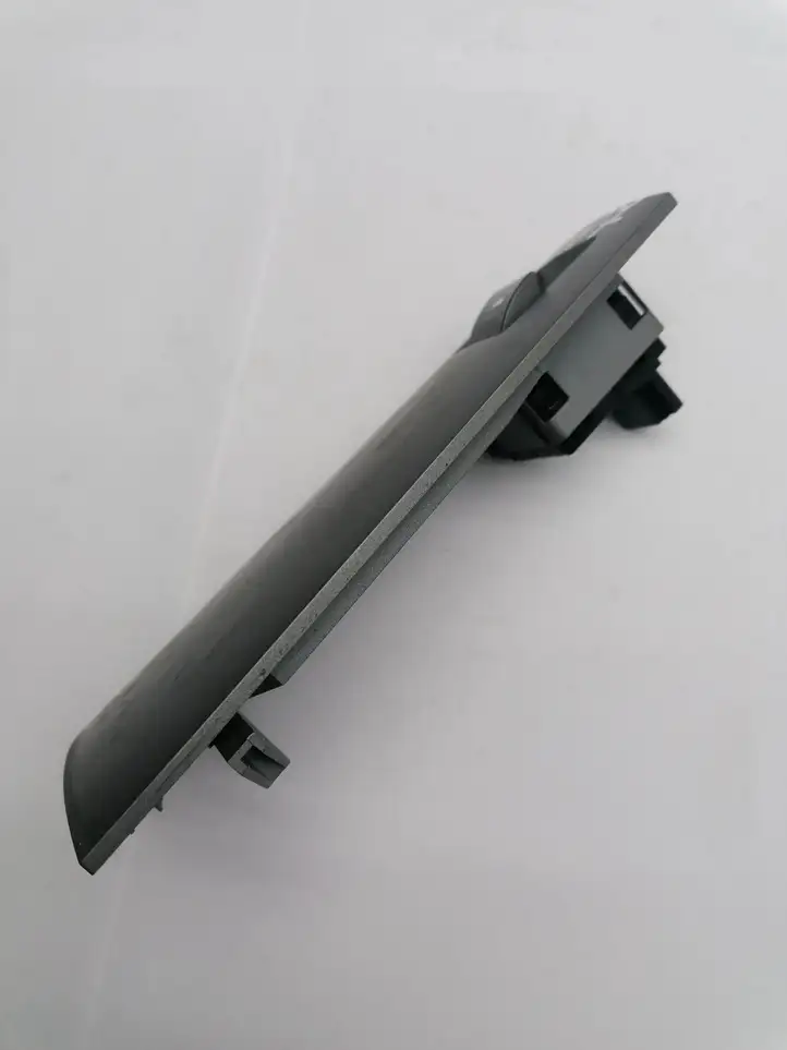 BMW 7 E65 E66 (2001 - 2008) 8379597 Кнопка стеклоподъемников — фото 2