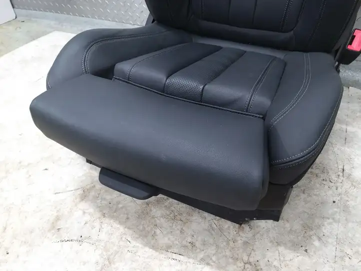 BMW X5 G05 (2018 - ) 52107497651 Переднее сиденье пассажира — фото 10