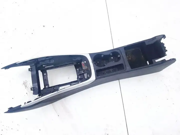 Audi A5 8T 8F (2007 - 2011) 8k0864981d Прочие детали салона — фото 1