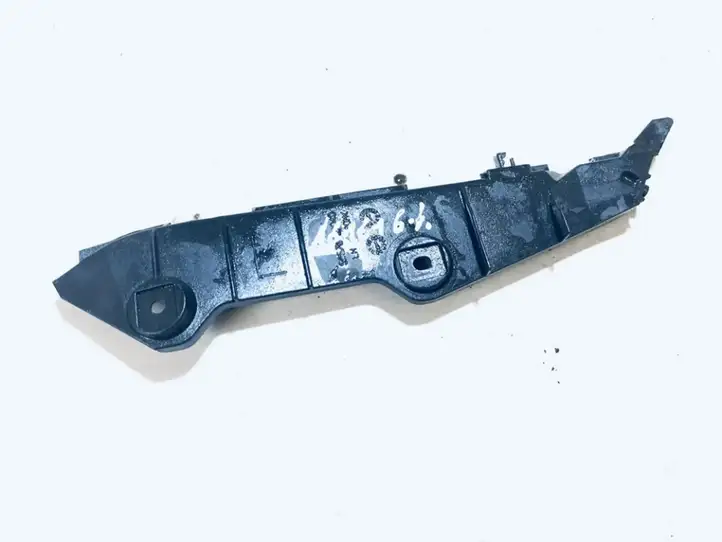 Toyota Corolla E120 E130 (2000 - 2004) 5257602040 Кронштейн заднего бампера — фото 1