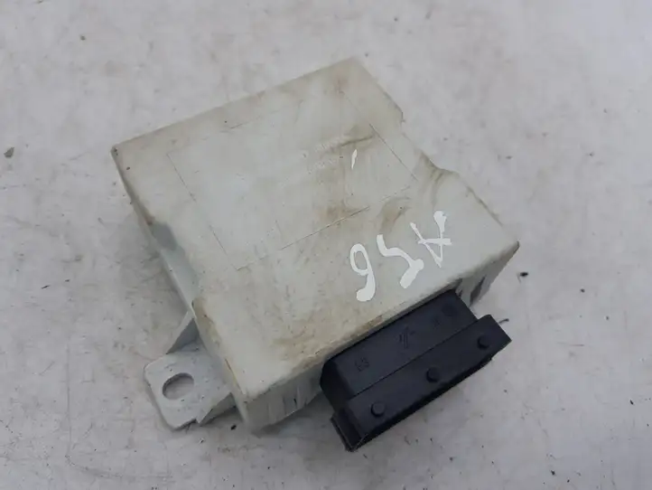 Toyota Corolla Verso AR10 (2004 - 2009) 150696 Реле стеклоочистителей — фото 1