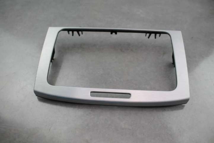 3C0858069AG Volkswagen PASSAT CC Kita panelės detalė