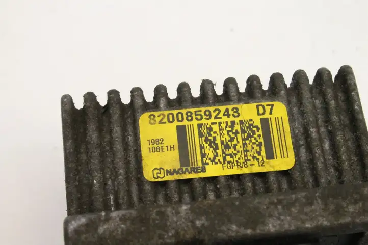 Nissan Juke I F15 (2010 - 2018) 8200859243 Реле накала свечей — фото 7