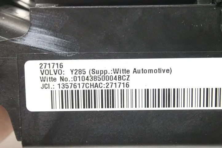 Volvo V60 (2013 - 2018) 39852155 Прочие детали салона — фото 5