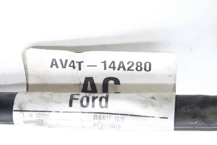 Ford Kuga I (2008 - 2012) AV4T14A280AC Плюсовой провод аккумулятора — фото 9