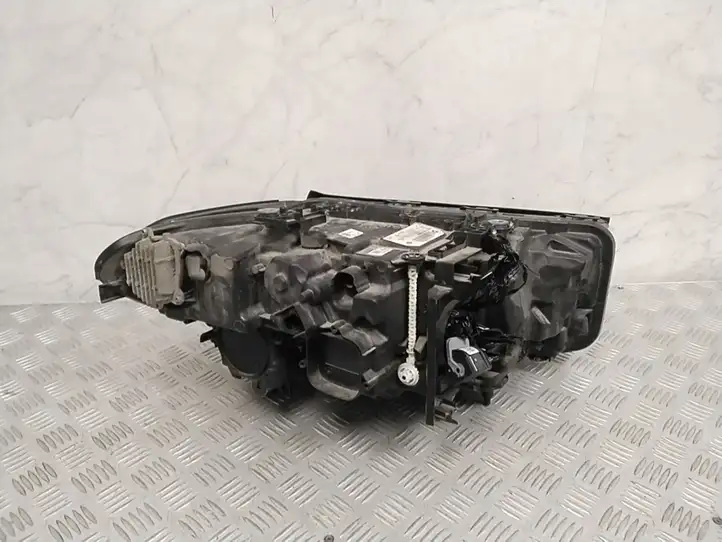 BMW 5 G30 G31 (2016 - ) 5A388C7 Передняя фара — фото 7