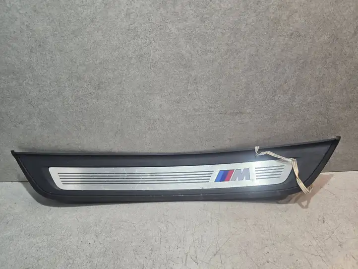 BMW 5 G30 G31 (2016 - ) 8064906 Внутренняя отделка заднего порога — фото 1