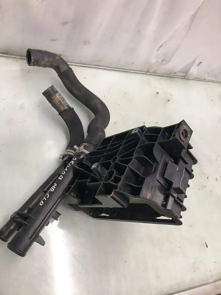 Mercedes-Benz CLA C117,X117,W117 (2013 - 2019) A1330900040 Кронштейны,патрубки и шланги интеркулера — фото 3