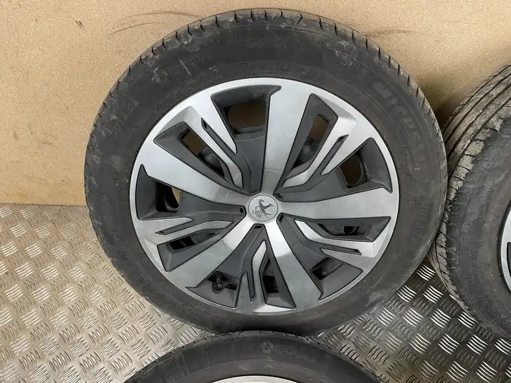 Peugeot 208 (2019 - ) 982016480 Стальной штампованный диск R16 — фото 12