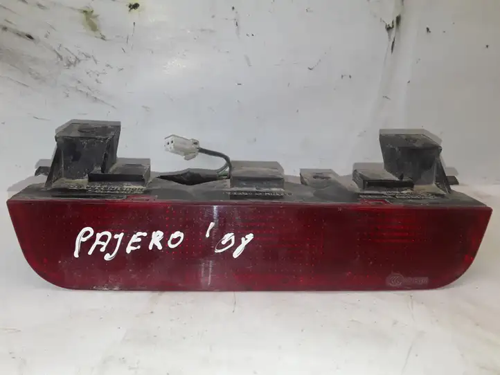 Mitsubishi Pajero (2006 - 2011) STANLEYP0223 Дополнительный стоп фонарь — фото 1