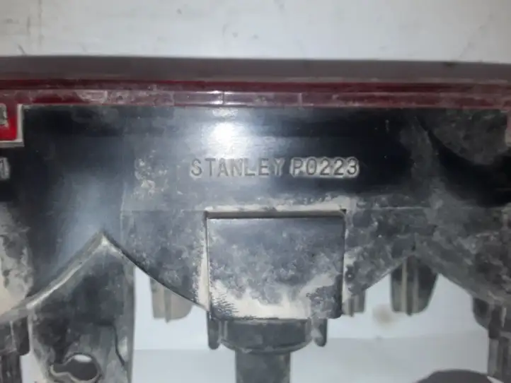 Mitsubishi Pajero (2006 - 2011) STANLEYP0223 Дополнительный стоп фонарь — фото 2