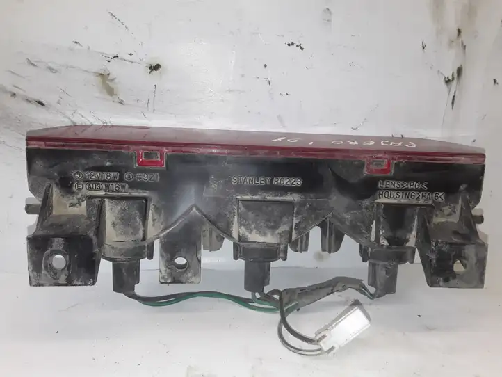Mitsubishi Pajero (2006 - 2011) STANLEYP0223 Дополнительный стоп фонарь — фото 4