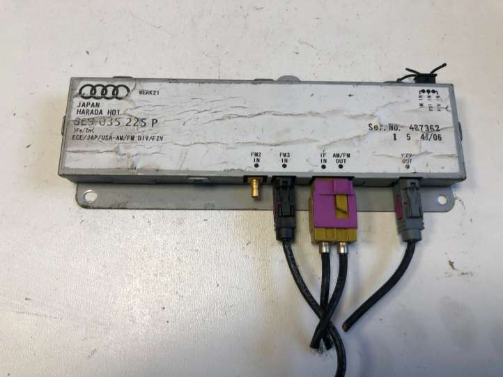 8E9035225P Audi A4 S4 B7 8E 8H Antenos stiprintuvas