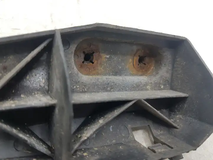 Toyota Corolla Verso AR10 (2004 - 2009) 525620P010 Кронштейн заднего бампера — фото 3
