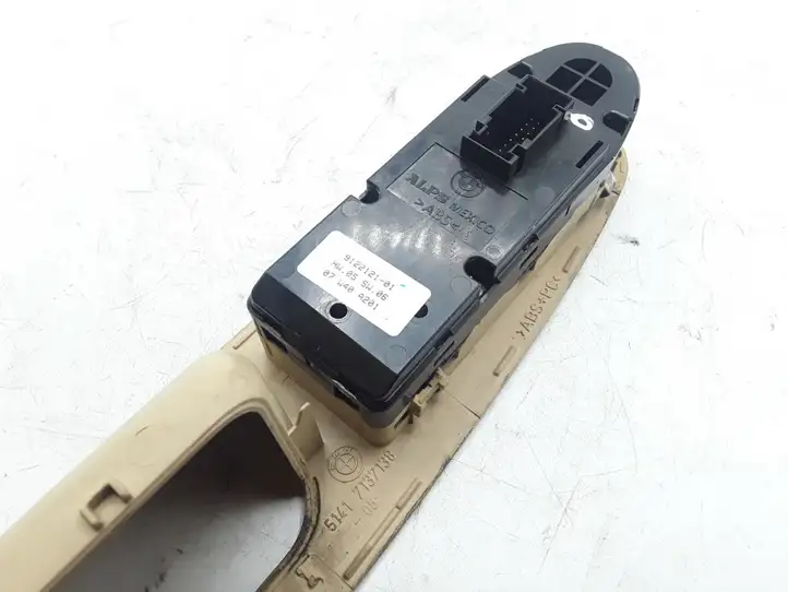 BMW X5 E70 (2006 - 2013) 51417137138 Кнопка стеклоподъемников — фото 3