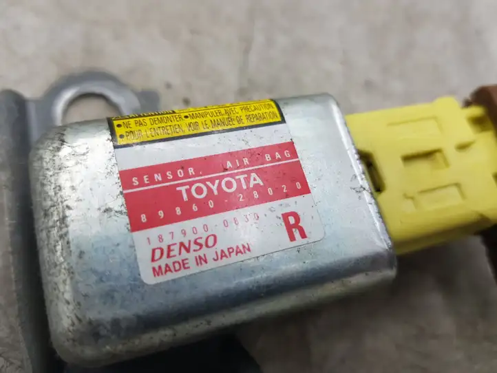 Toyota Previa (XR30, XR40) II (2000 - 2006) 8986028020 Датчик удара SRS — фото 2