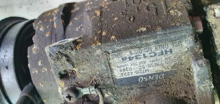 Toyota Avensis Verso (2001 - 2004) 4472204221 Компрессор (насос) кондиционера воздуха — фото 2