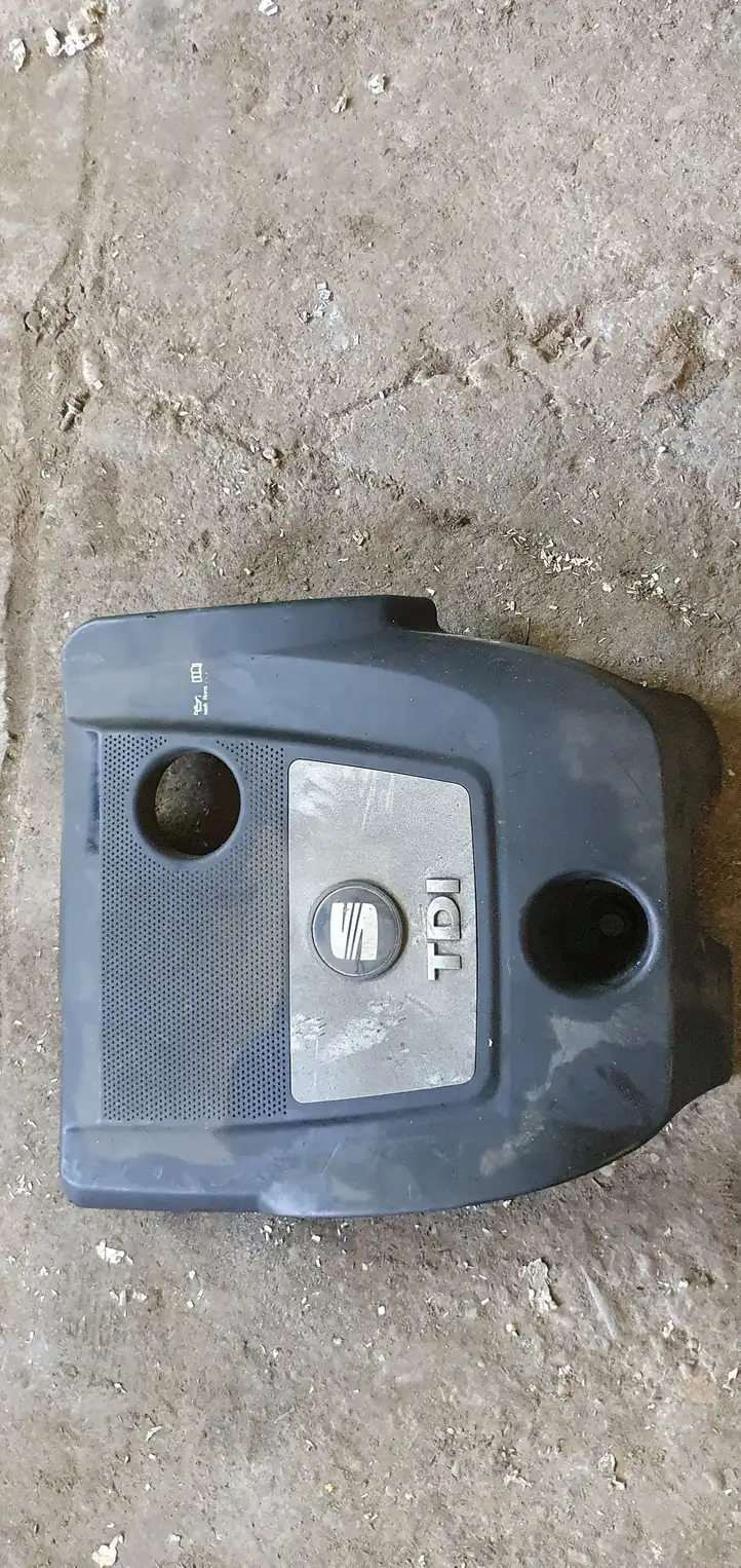 Seat Leon (1M) (1998 - 2006) Крышка двигателя декоративная — фото 1