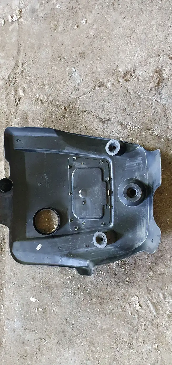Seat Leon (1M) (1998 - 2006) Крышка двигателя декоративная — фото 2