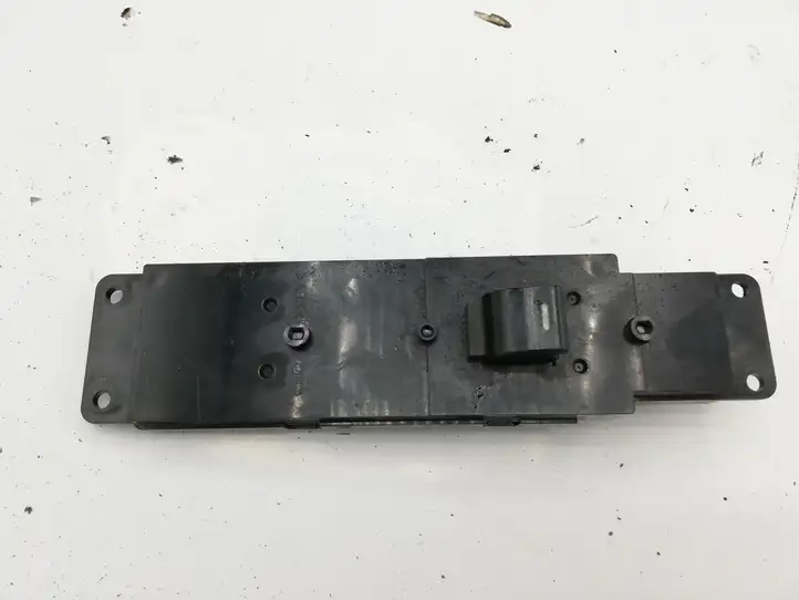 Land Rover Range Rover L322 (2009 - 2012) AH4214717 Блок кнопок стеклоподъемников — фото 1