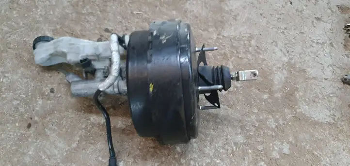 Toyota Corolla Verso AR10 (2004 - 2009) 4720001041 Вакуумный усилитель тормозов — фото 1