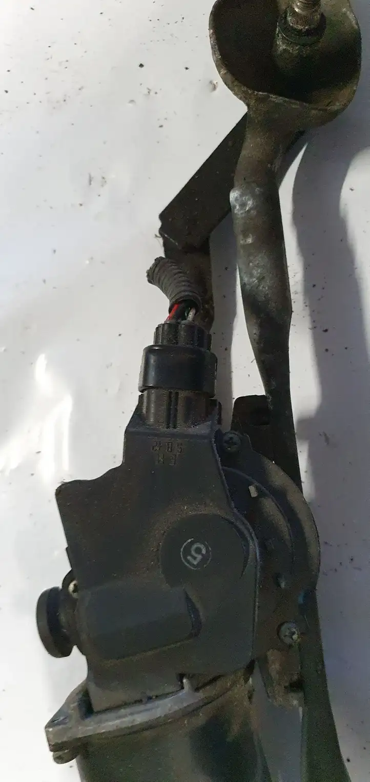 Toyota Corolla Verso E121 (2004 - 2007) 851100F020 Комплект механизма стеклоочистителей — фото 2