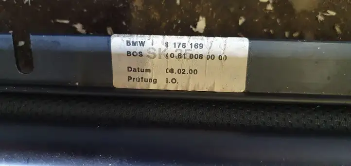 BMW 5 E39 (1996 - 2003) 8176169 Шторка — фото 2