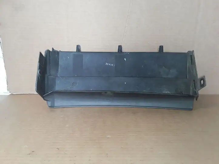 Land Rover Range Rover Sport L320 (2005 - 2009) 51137026899 Решетка в крыле — фото 2