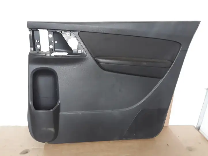 Volkswagen Sharan (2010 - 2015) 7N0867212 Обшивка задней двери — фото 1
