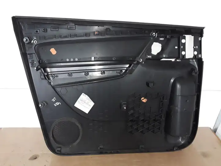 Volkswagen Sharan (2010 - 2015) 7N0867212 Обшивка задней двери — фото 2