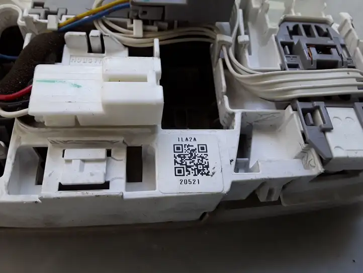 Nissan Leaf I (ZE0) (2010 - 2017) 1LA2A Передняя подсветка — фото 3