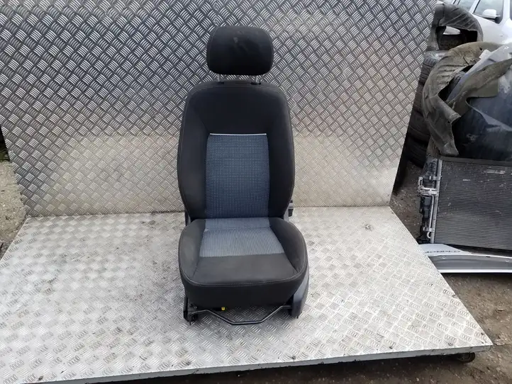 Ford Mondeo MK IV (2007 - 2014) Переднее сиденье водителя — фото 1