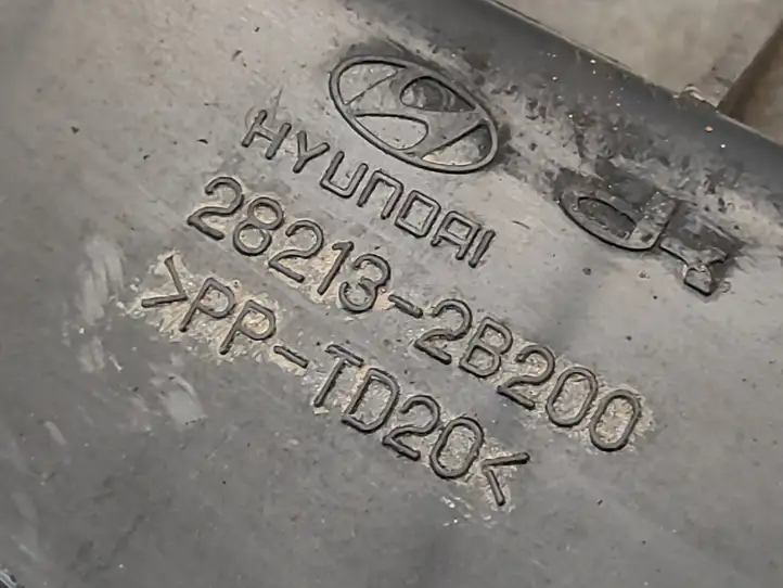 Hyundai Santa Fe (2005 - 2009) 282132B200 Детали воздухозаборника — фото 6