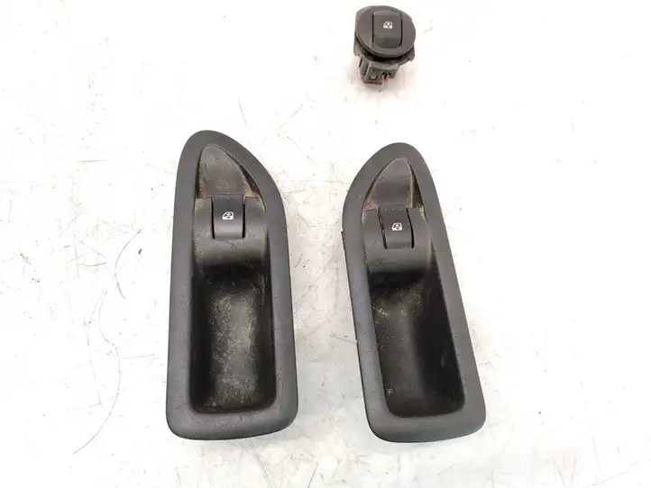 Renault Laguna II (2001 - 2005) 8200016013 Блок кнопок стеклоподъемников — фото 1