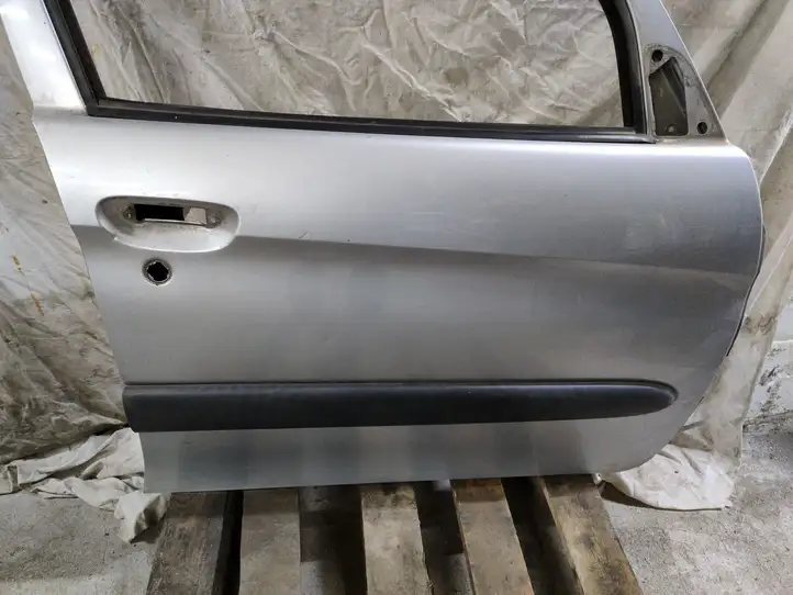 Citroen Xsara Picasso (1999 - 2012) Дверь — фото 3