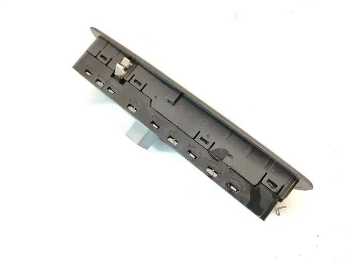 Renault Laguna III (2007 - 2015) 809610006R Блок кнопок стеклоподъемников — фото 4