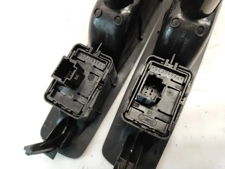 Renault Laguna III (2007 - 2015) 1008769 Кнопка стеклоподъемников — фото 5